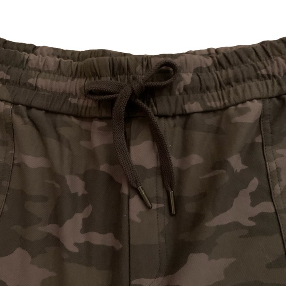 NWT Athleta Farallon Camo MultiPocket Elastic Waist/Cuff Jogger Pants 26/3X - Picture 5 of 12